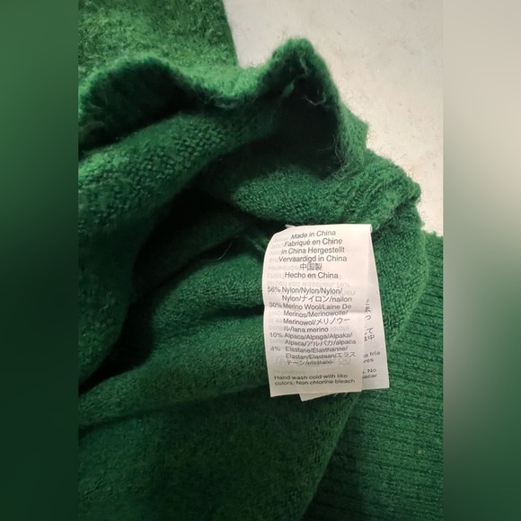 J.Crew V Neck Sweater Side Slits in Supersoft Wool Blend Bright Green Size S - Picture 3 of 5